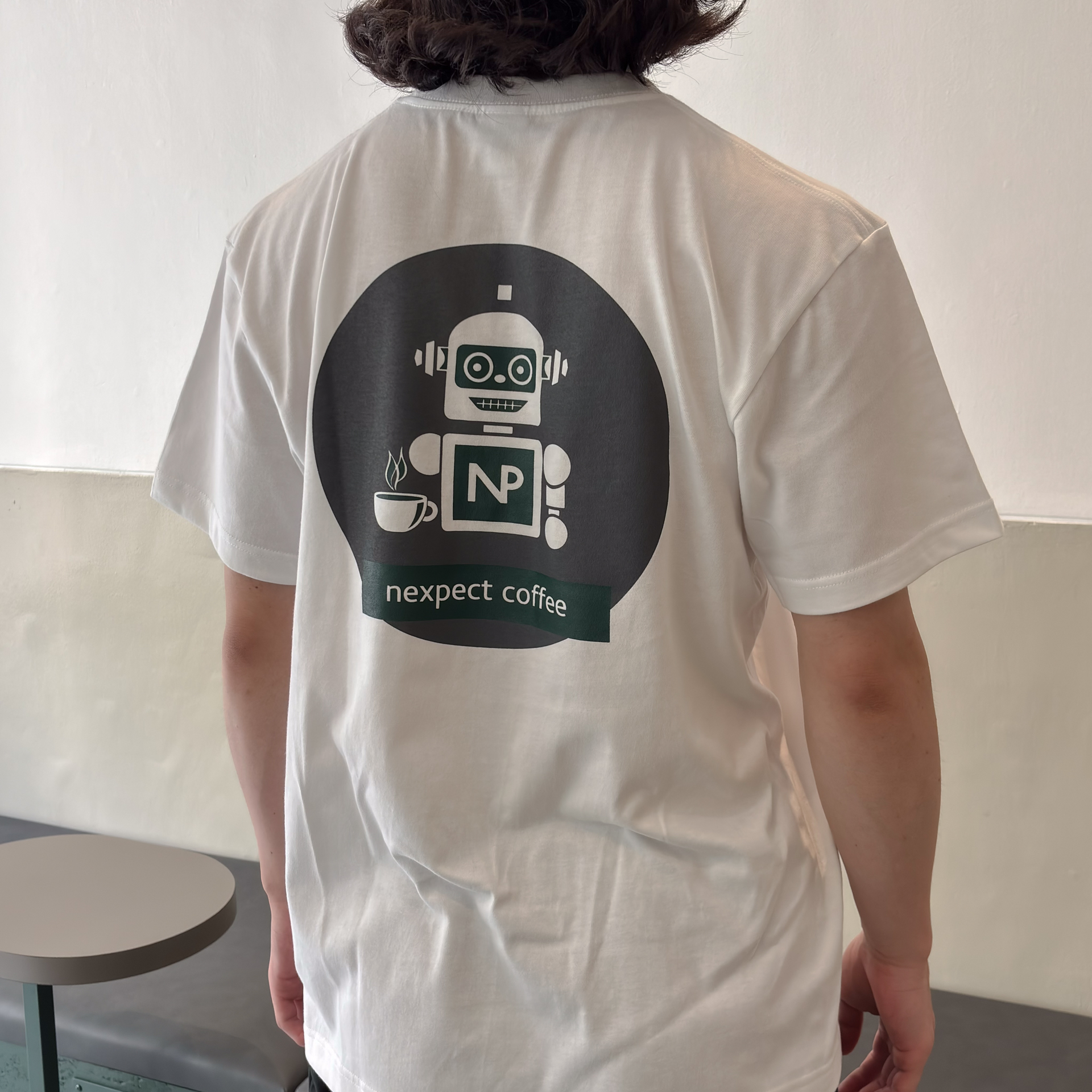 値下げ中　希少NVLCRK baggage coffee ブラジル代表Tシャツ ネクスペクト Original T-Shirt (White） – KOJIMA roastworks